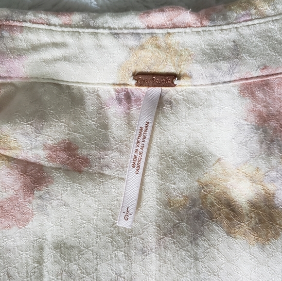 Free People Celia Floral Semi-Sheer Blouse, Size Large - Picture 5 of 12